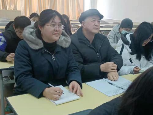新学期，再相聚---学校领导聆听第一课